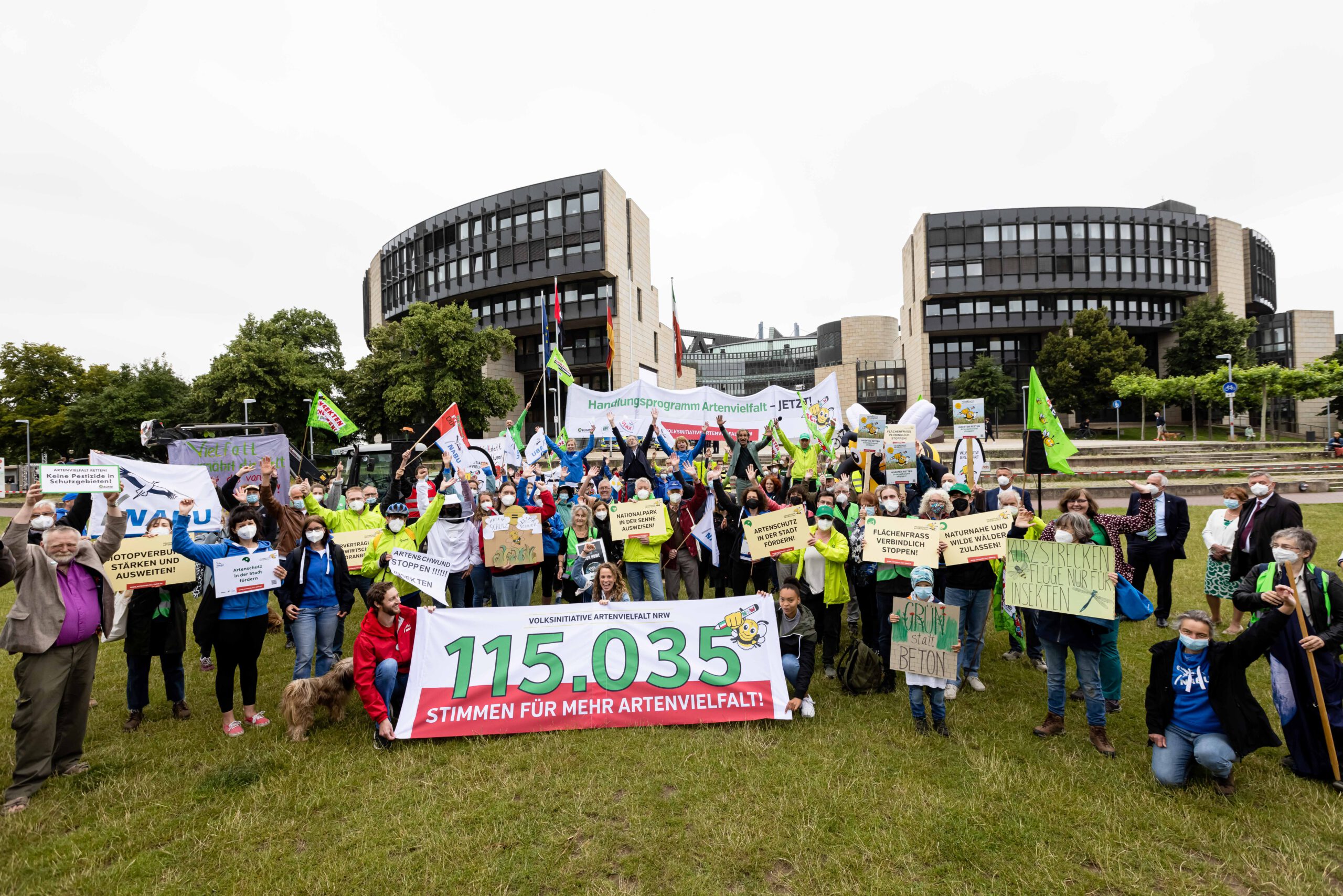 115.000 Stimmen für die Volksinitiative Artenvielfalt